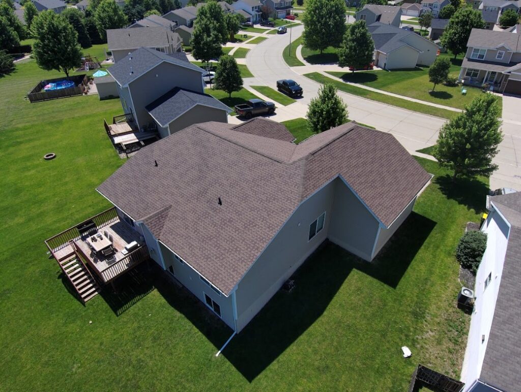 Grimes, IA, trusted roofing company