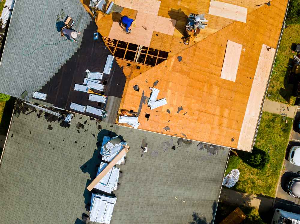 trusted local roofing contractor in Des Moines