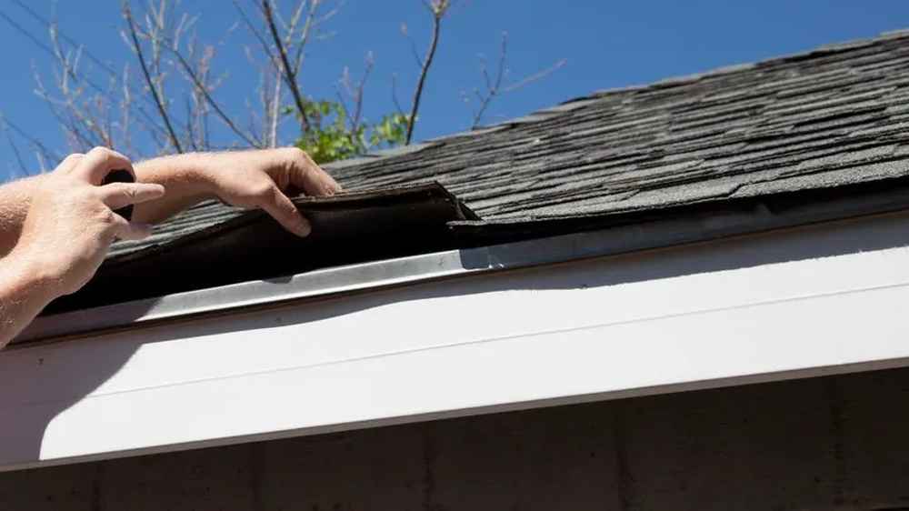 preparing roof for fall storm in Iowa