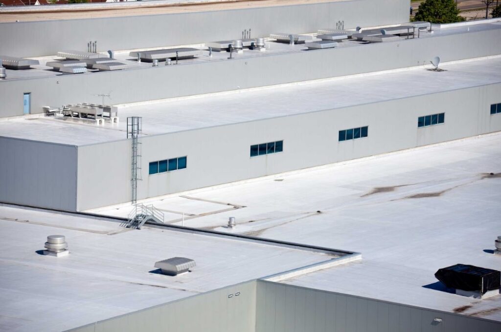 commercial roofing in Clive, IA